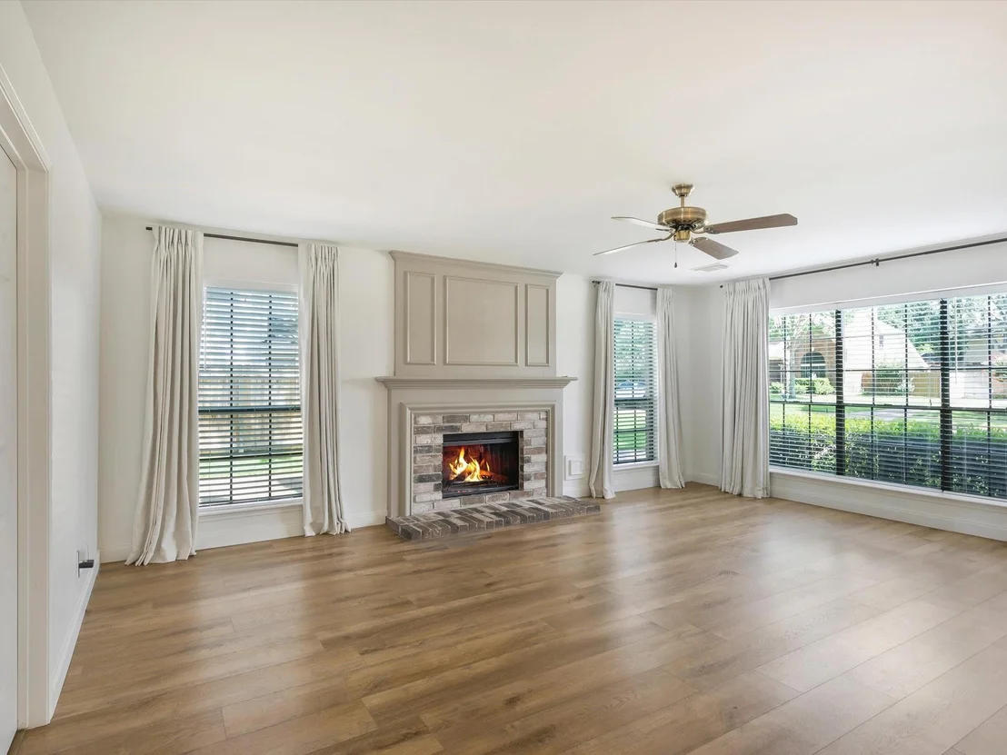 Photo of 22939 Provincial Boulevard