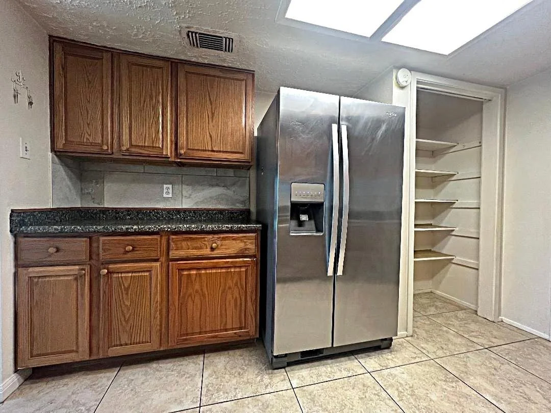 Photo of 13907 Flagstone Drive