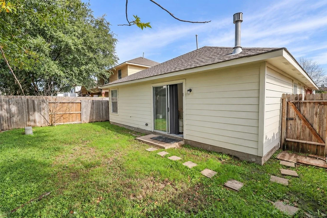 Photo of 7323 Parkland Manor Drive