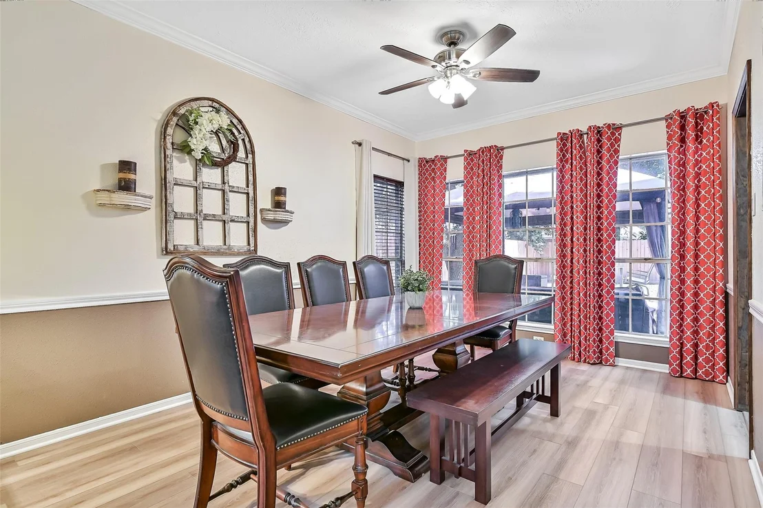 Photo of 14219 Oak Chase Drive