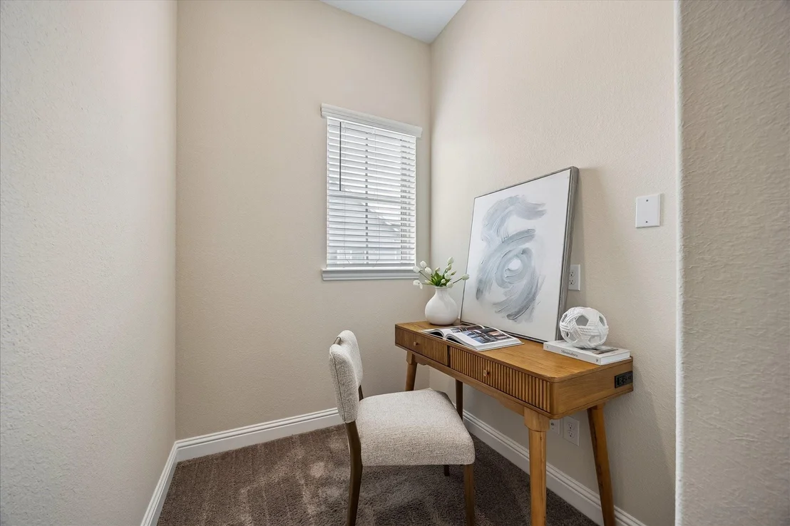 Photo of 11004 Mikula Drive