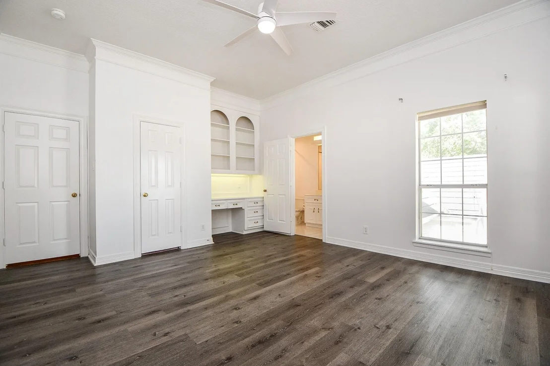 Photo of 2922 Cedar Woods Place