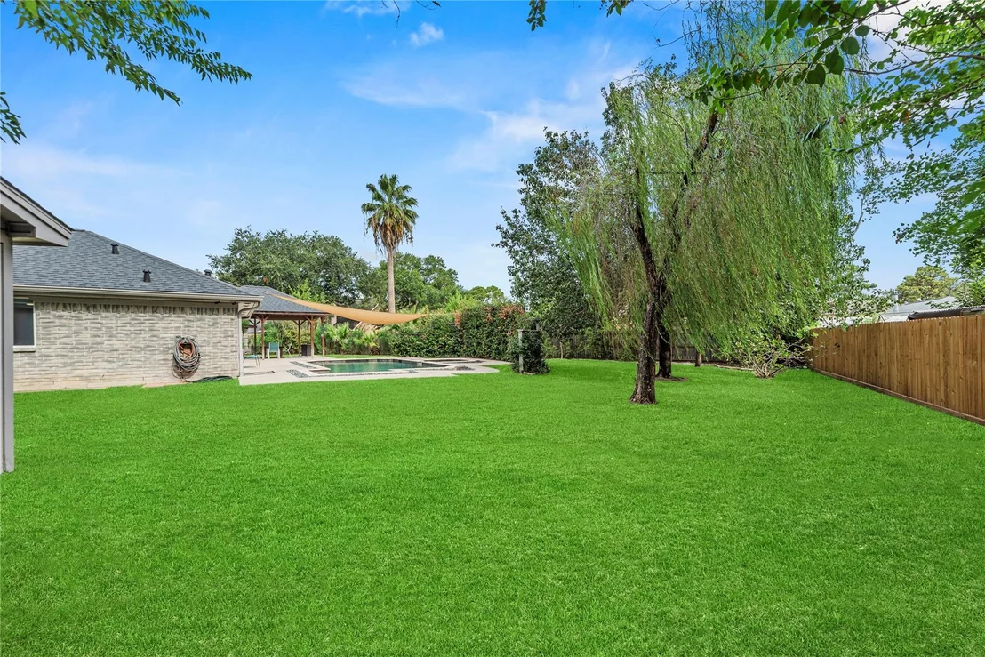 Photo of 2418 Pebbledowne Circle
