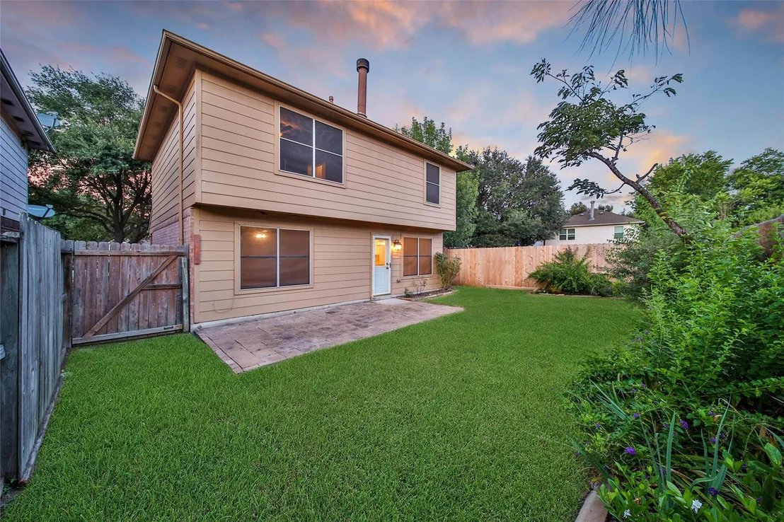 Photo of 19502 Sandy Stream Court