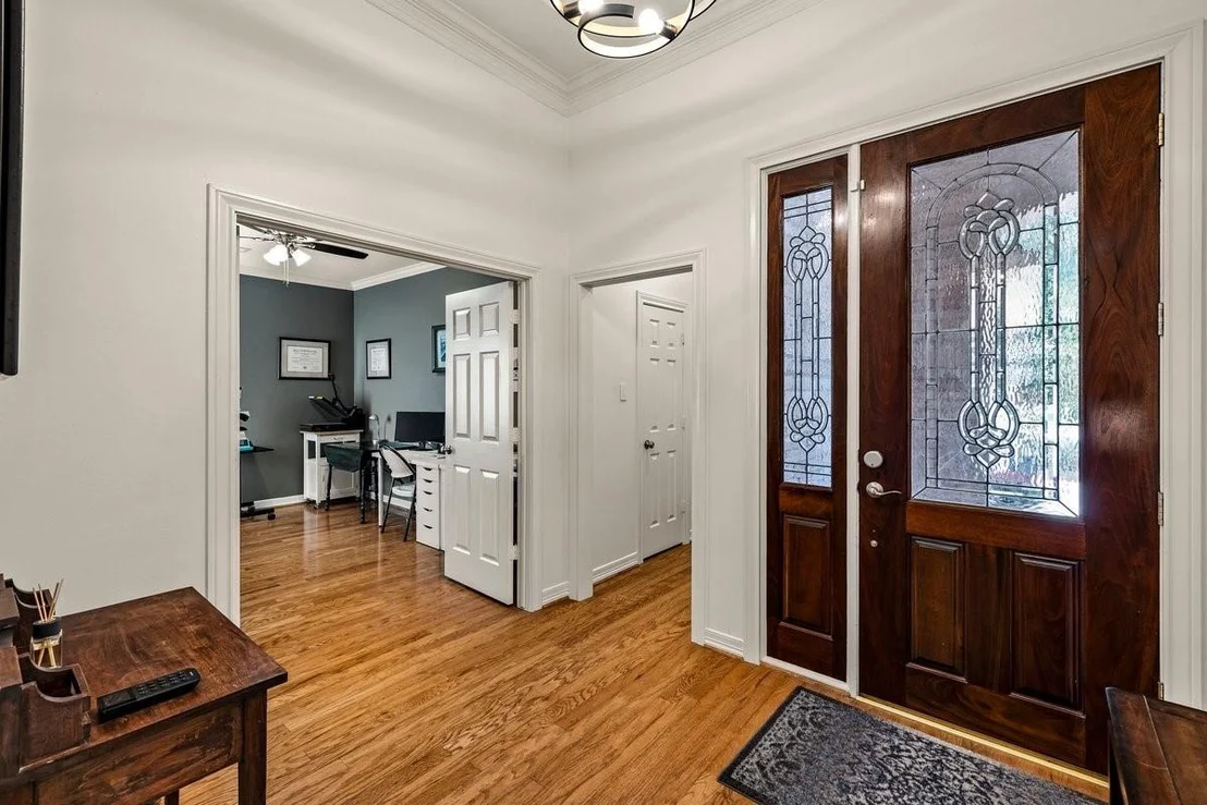 Photo of 4 Crestwood Circle