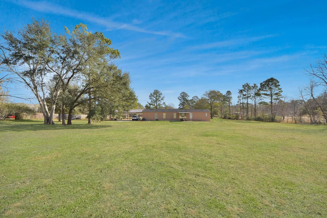 Photo of 90 Private Road 643a
