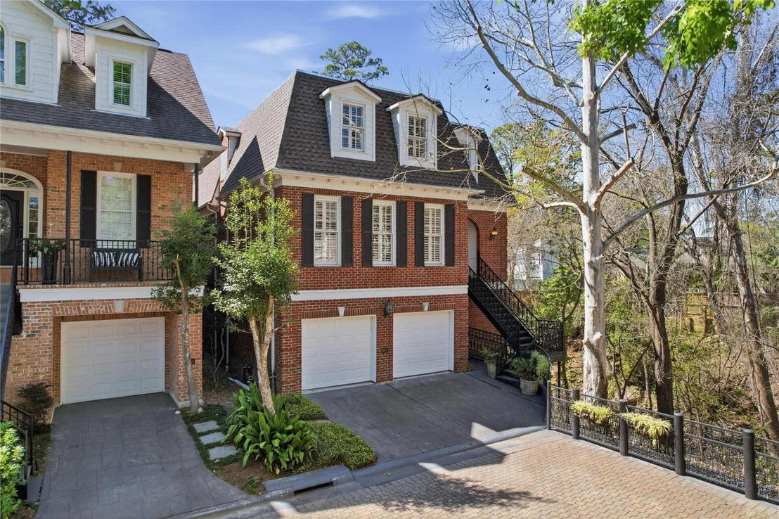 Photo of 285 Sugarberry Circle