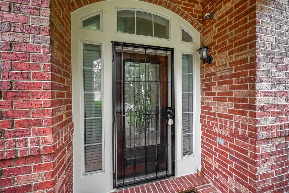 Photo of 331 Silver Creek Circle