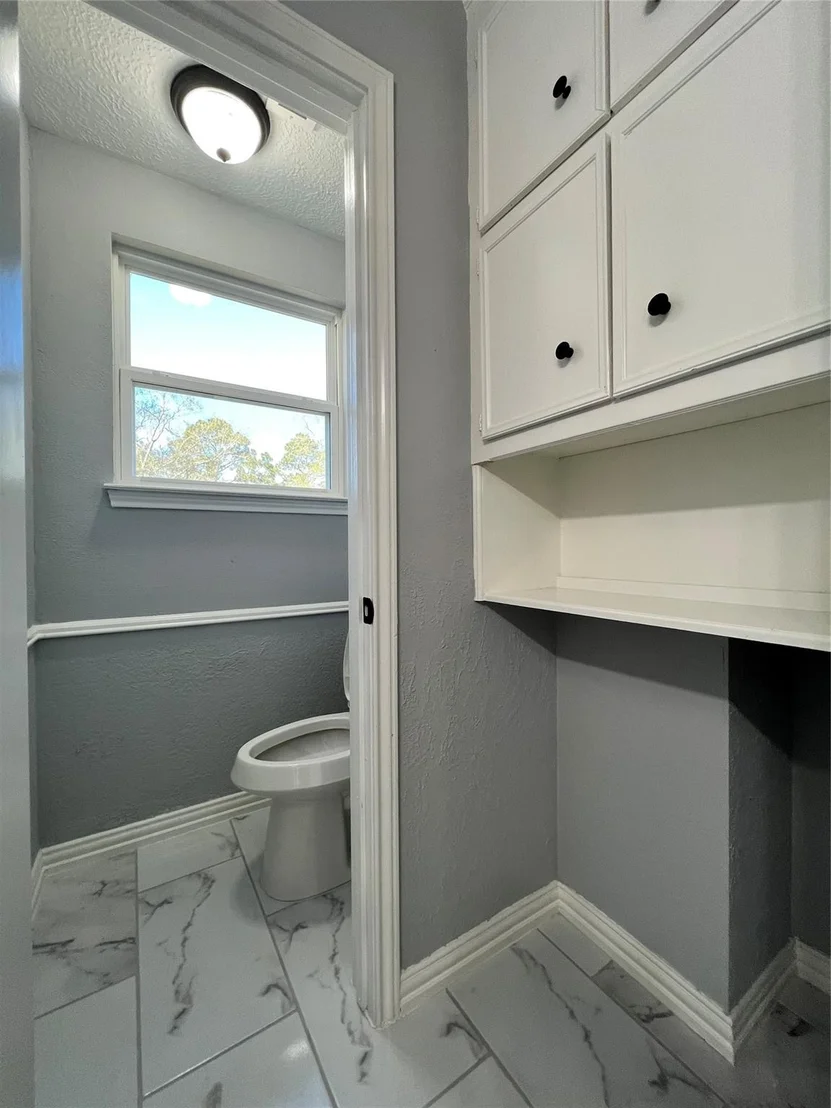 Photo of 5706 Upper Lake Drive