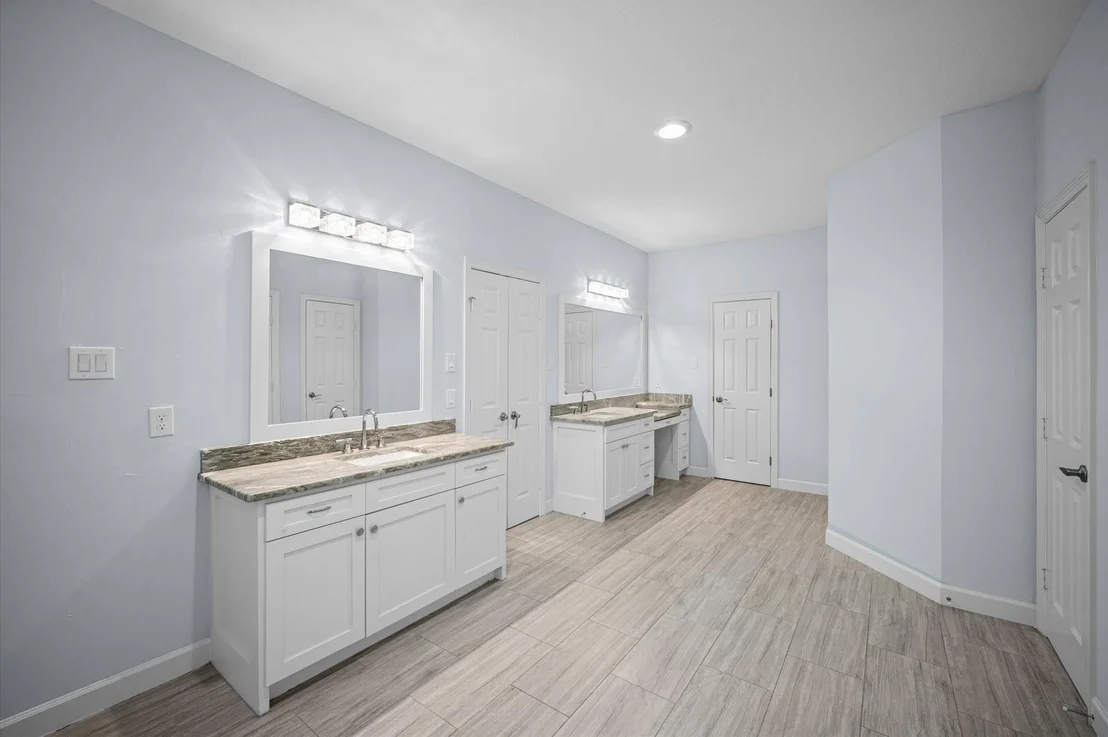 Photo of 5510 Darschelle Drive