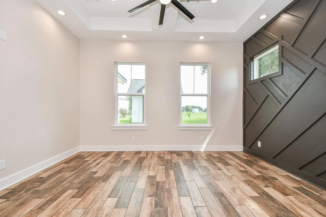 Photo of 595 Buckskin Drive