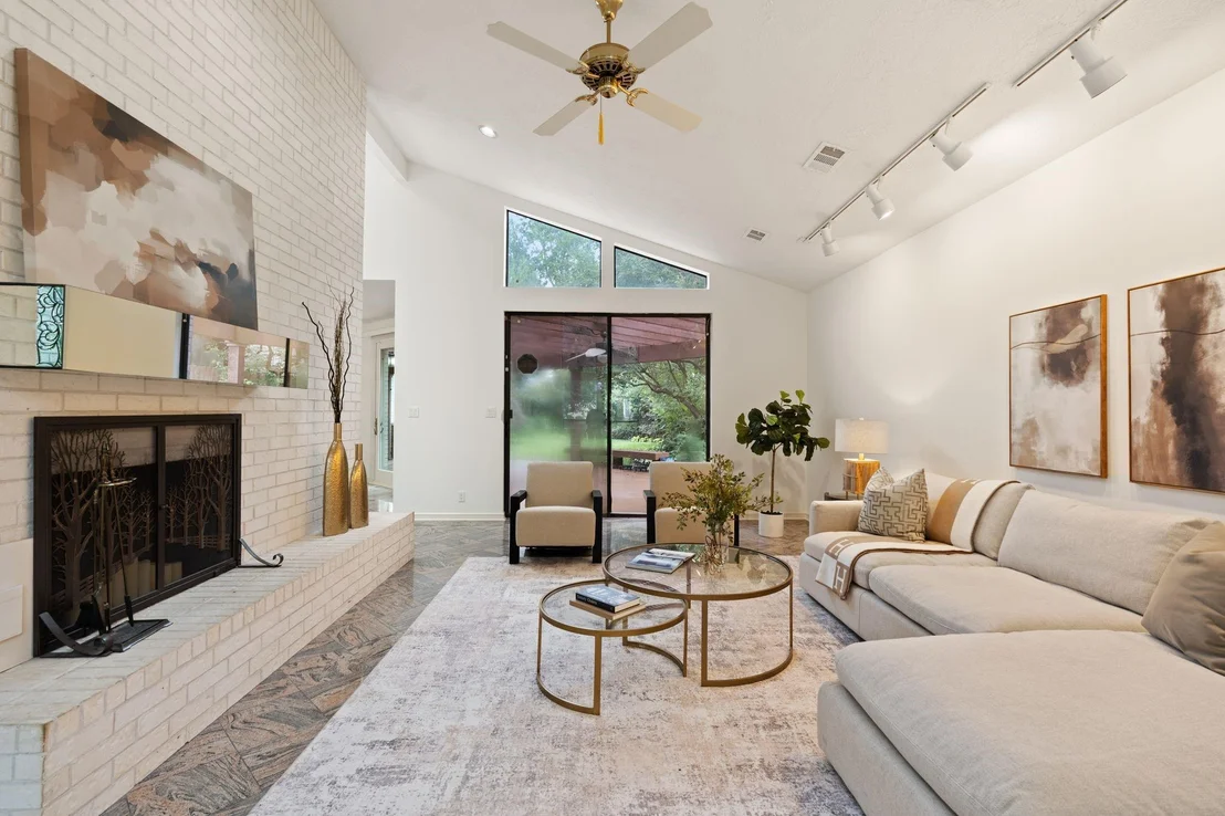 Photo of 12039 E Circle Drive