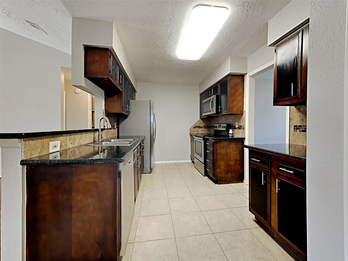 Photo of 216 Maple Leaf Drive