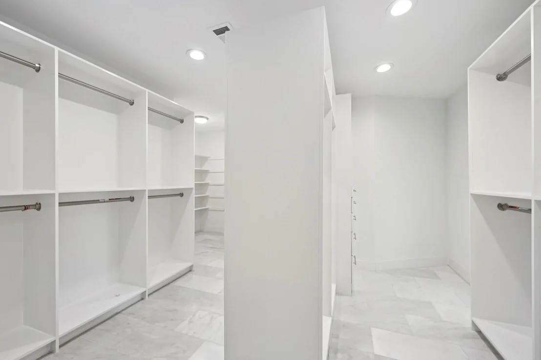 Photo of 1302 Riverview Circle
