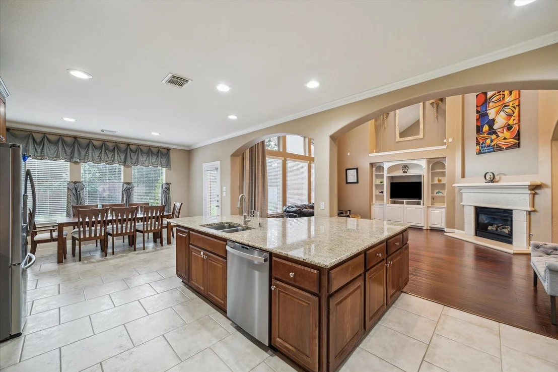 Photo of 18063 Crescent Royale Way