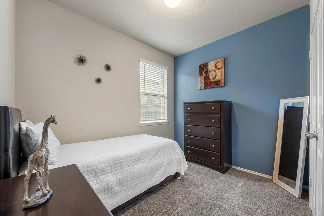 Photo of 6031 Purple Iris Street