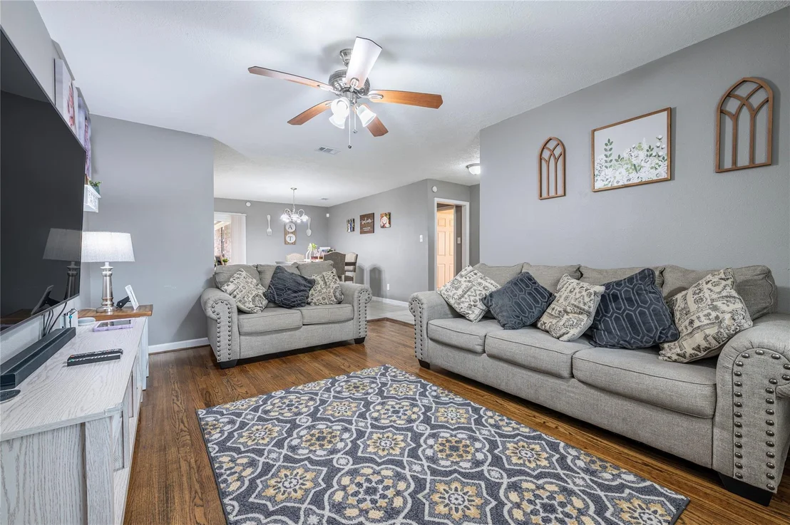 Photo of 2409 Raspberry Lane