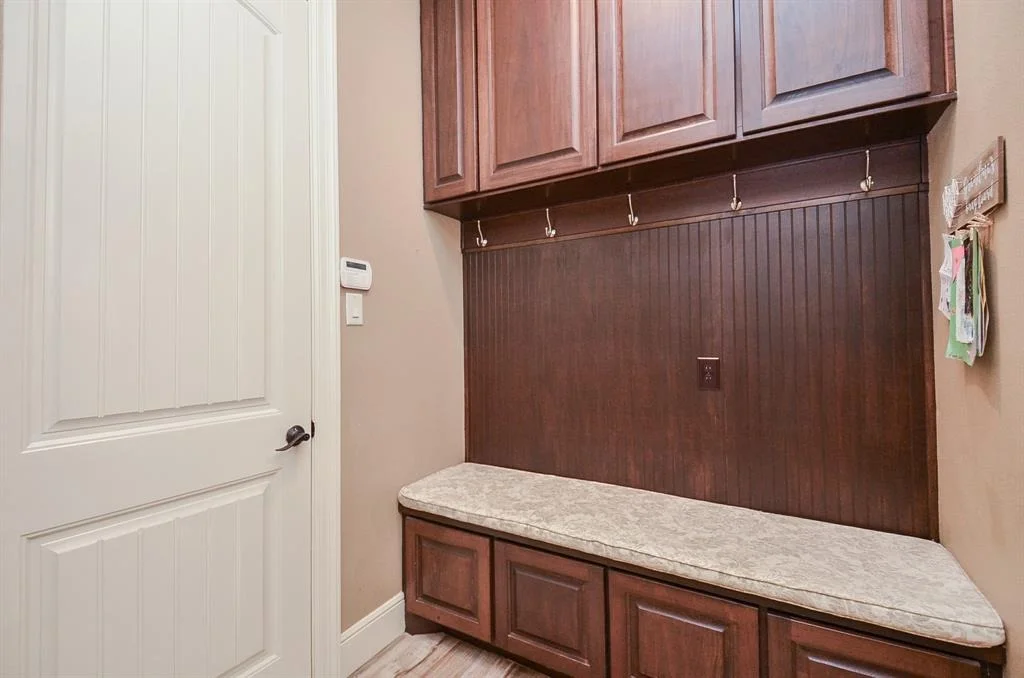 Photo of 33215 Worthing Lane