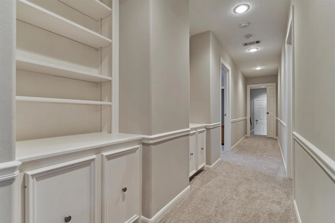 Photo of 469 Edgewood Drive