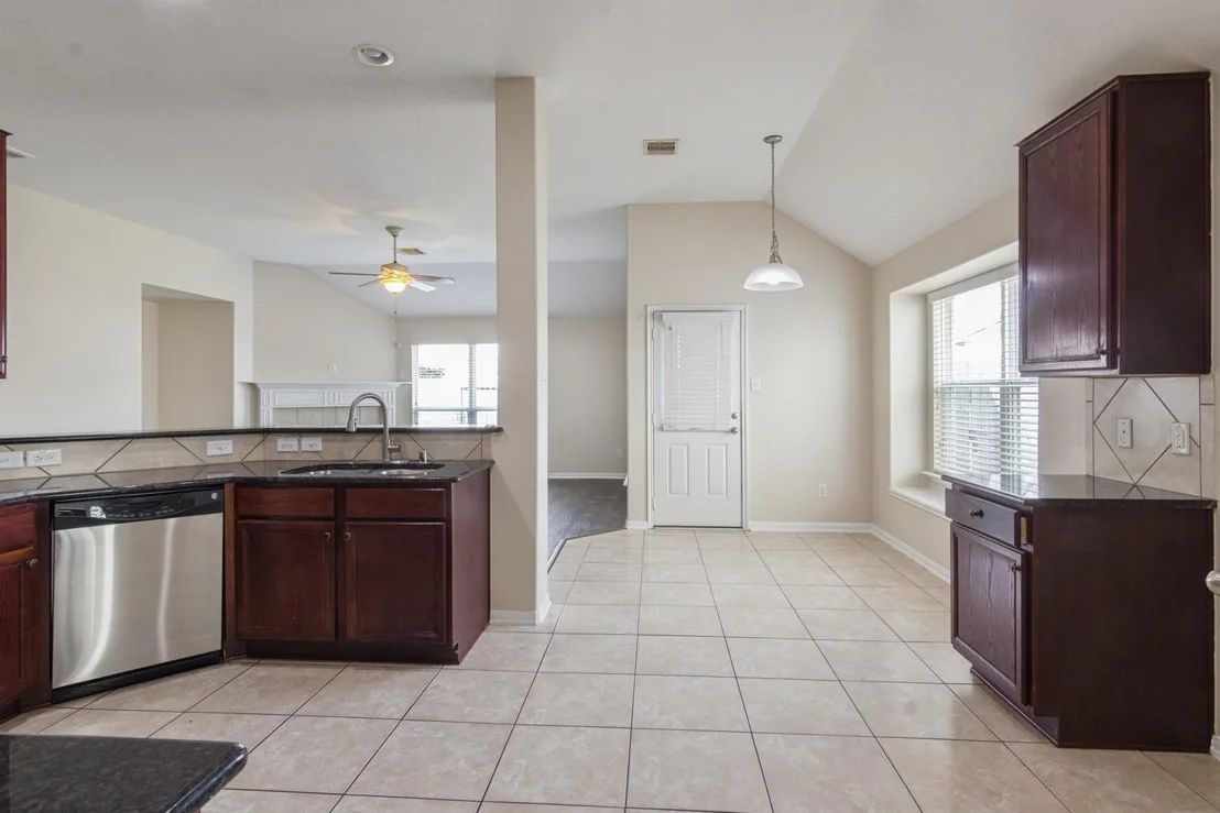 Photo of 14522 Round Mountain Drive
