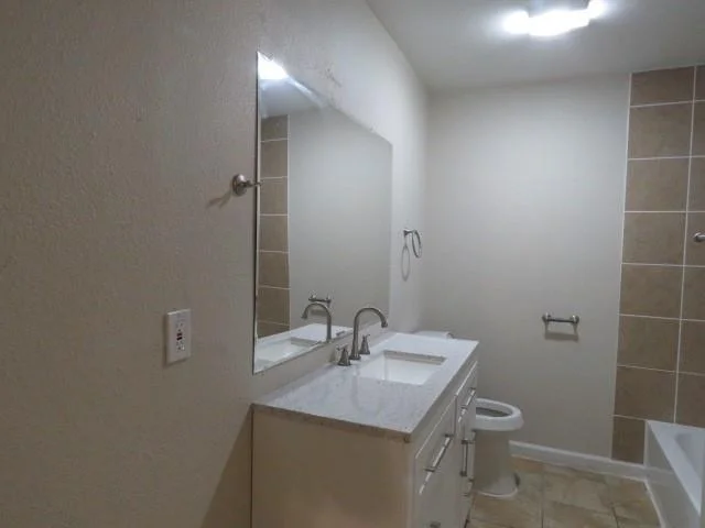 Photo of 800 Cactus Street