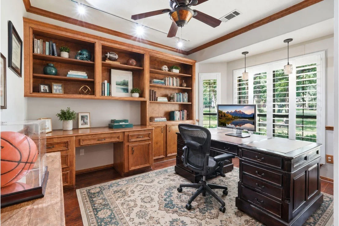 Photo of 2312 Hollowbrook Lane