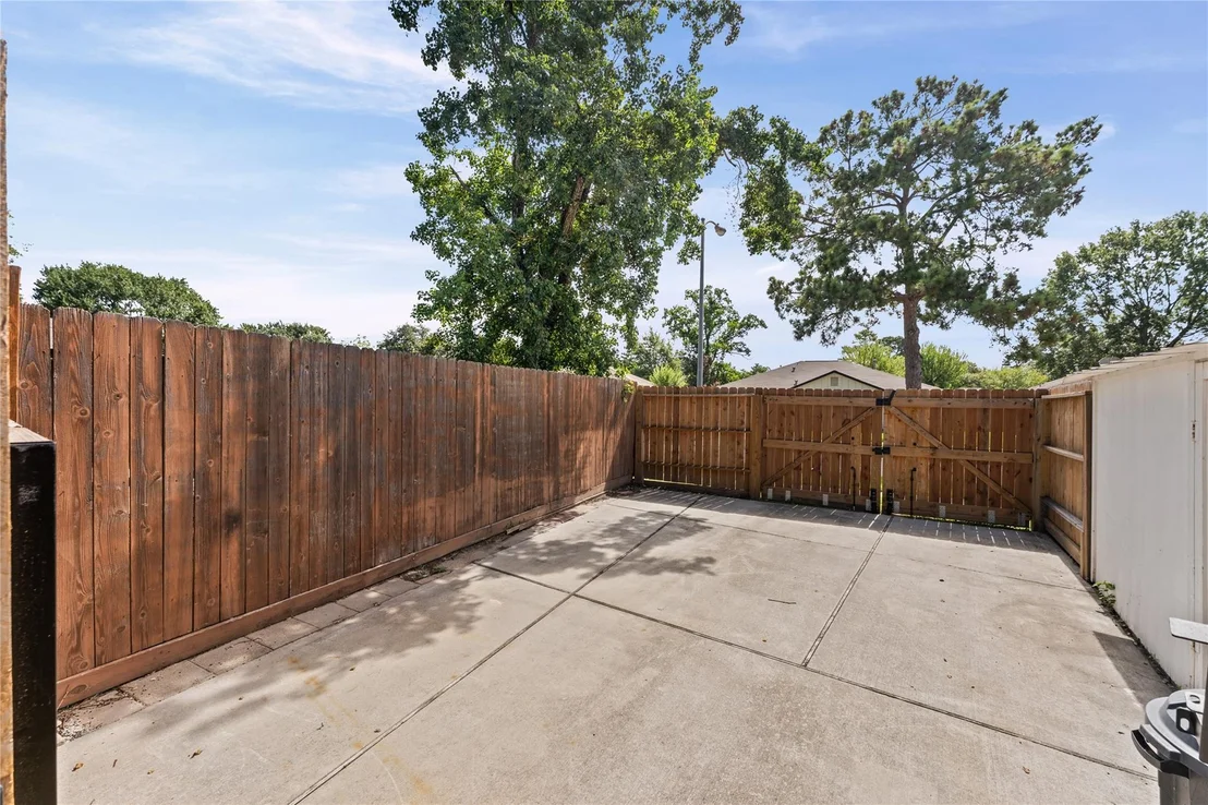Photo of 3202 Greenham Court