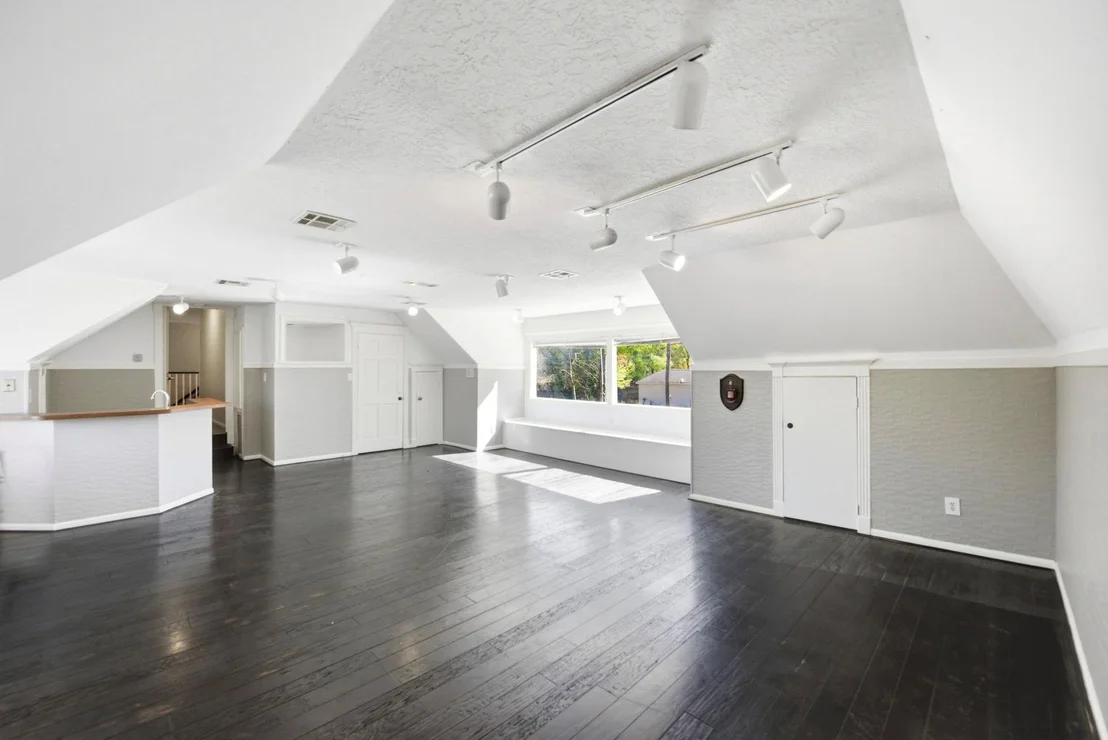 Photo of 1407 Ella Circle