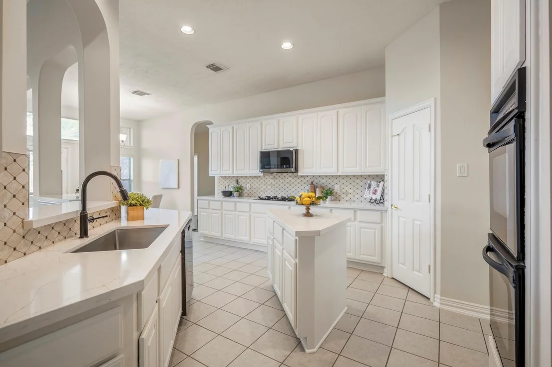 Photo of 5810 Sequoia Trace Court