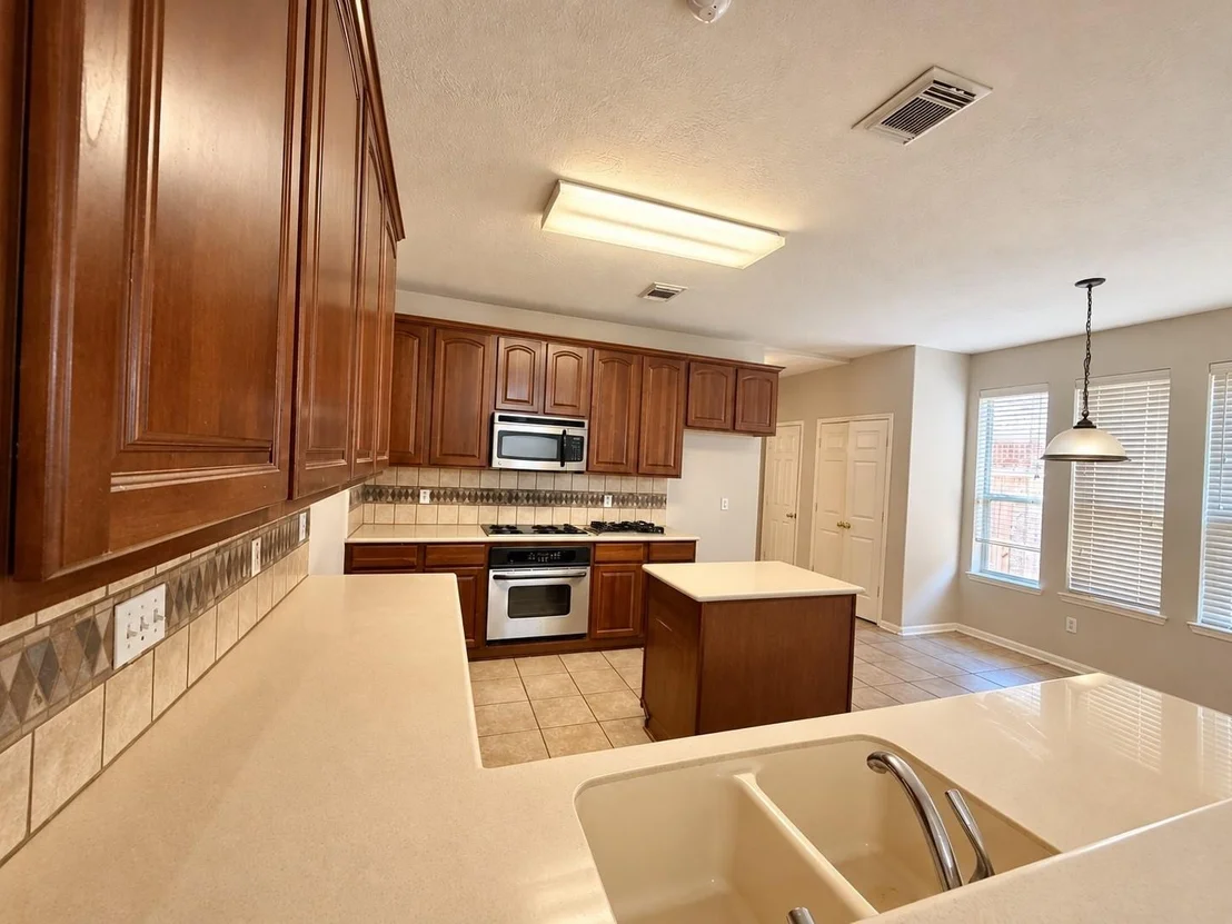 Photo of 9226 Edgeloch Drive