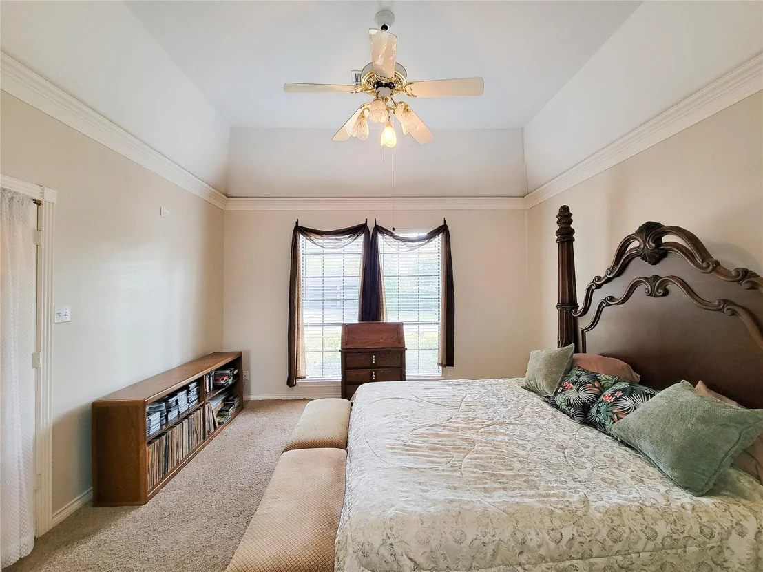 Photo of 5810 Glenmere Lane