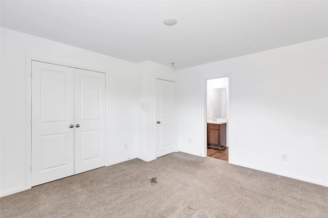 Photo of 830 Road 5501
