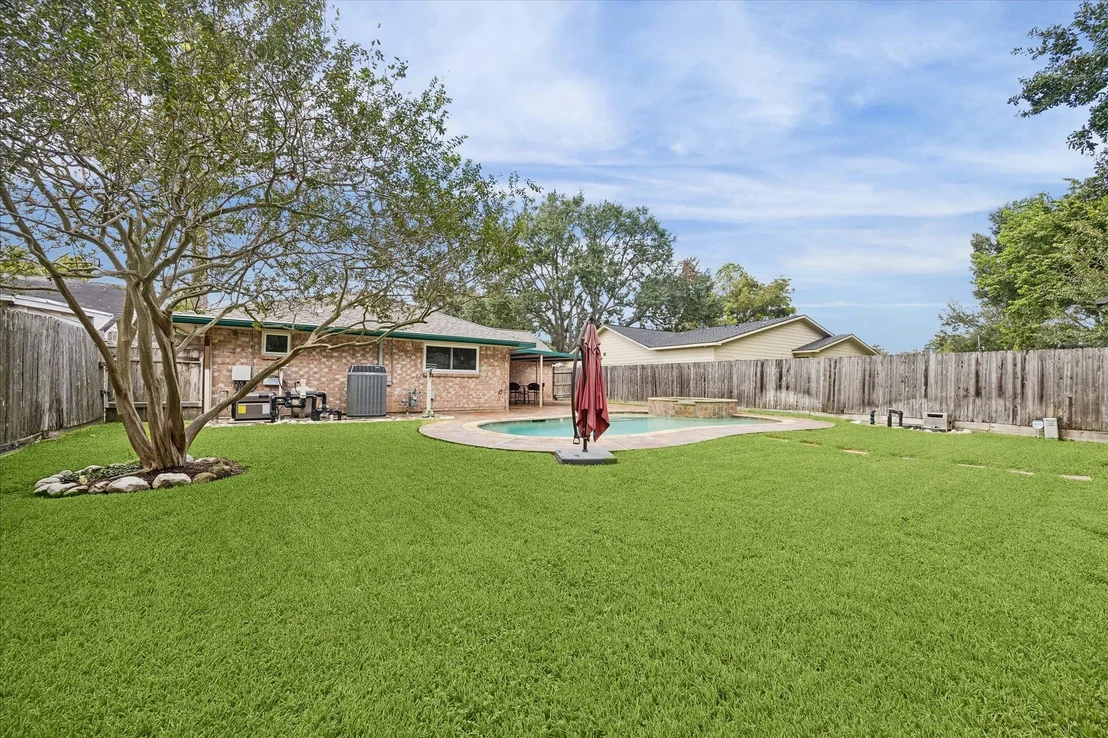 Photo of 13626 Greenridge Drive