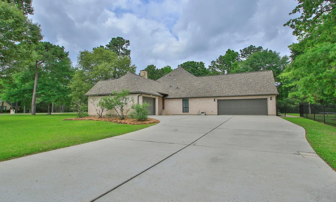 Photo of 11633 Kingford Drive