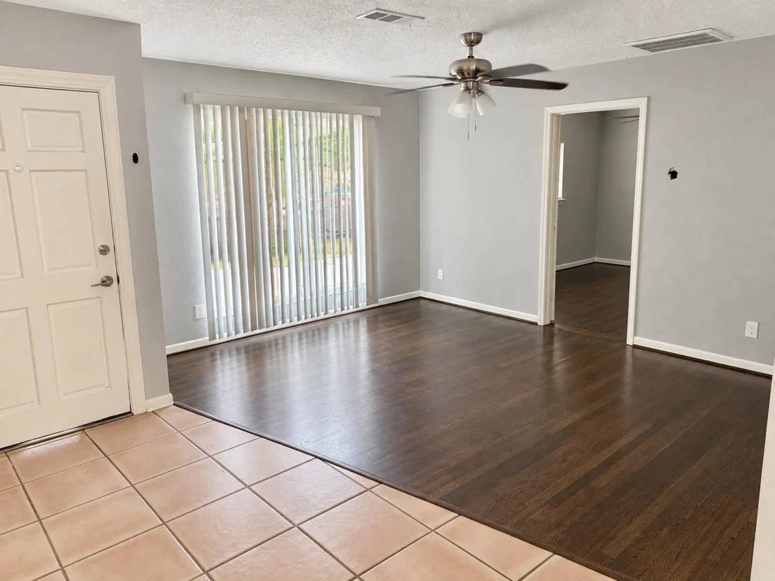 Photo of 2803 Camille Street