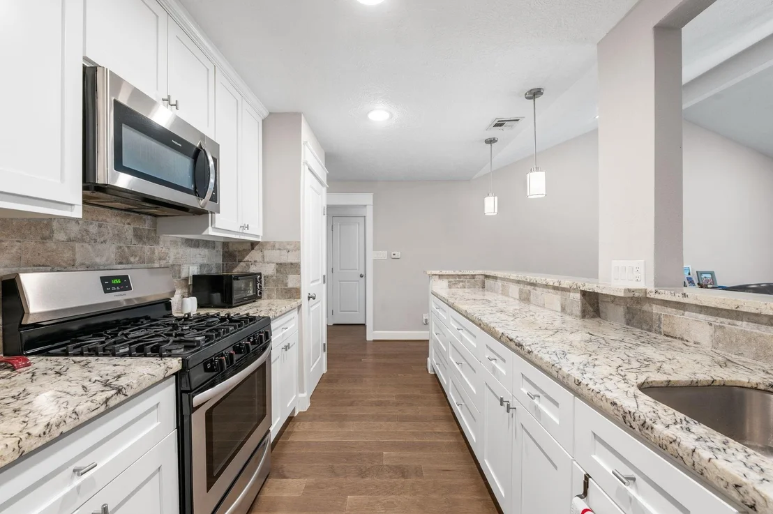Photo of 11910 Mullins Drive