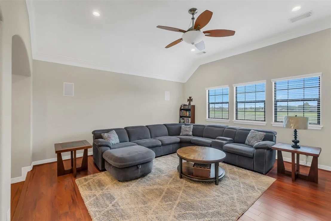 Photo of 1817 Mesa Verde Drive
