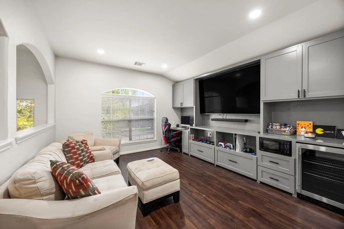Photo of 927 Spring Source Place