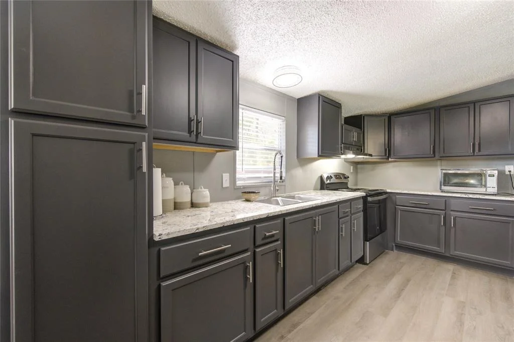 Photo of 383 County Road 4017