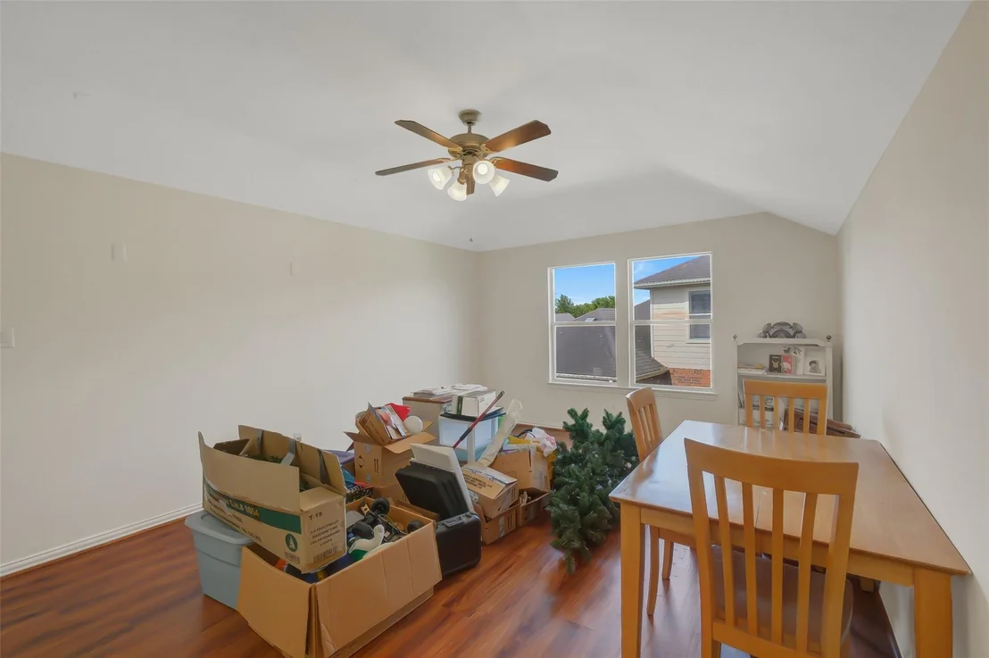 Photo of 8915 High Ridge Lane