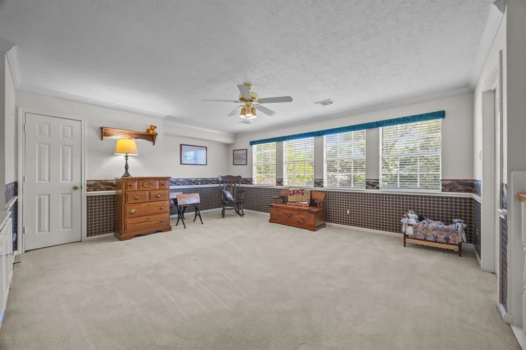 Photo of 4010 Walnut Pond Drive