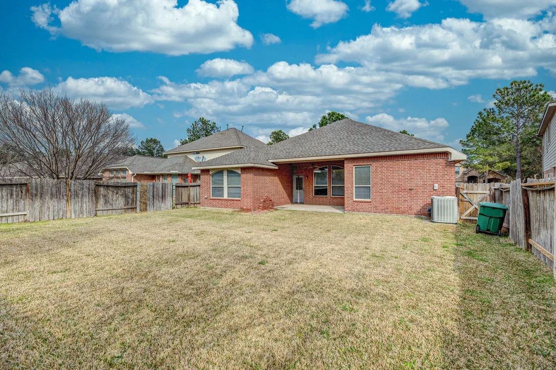 Photo of 5026 Redleaf Forest Lane