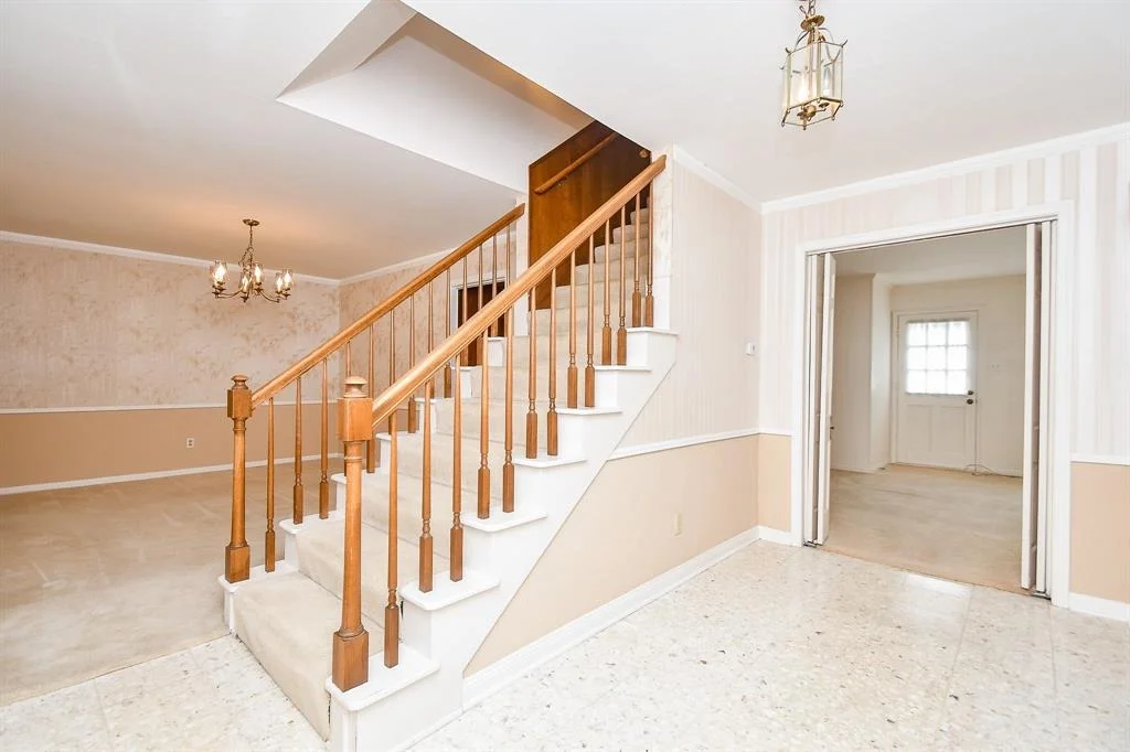 Photo of 14626 Carolcrest Drive