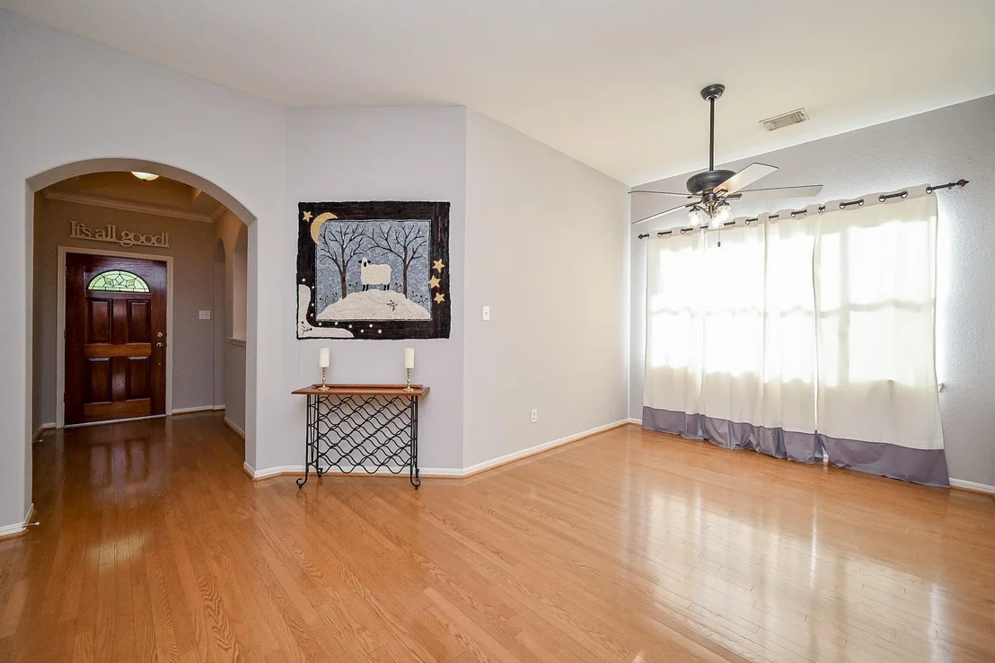 Photo of 21731 Shallow Glen Lane