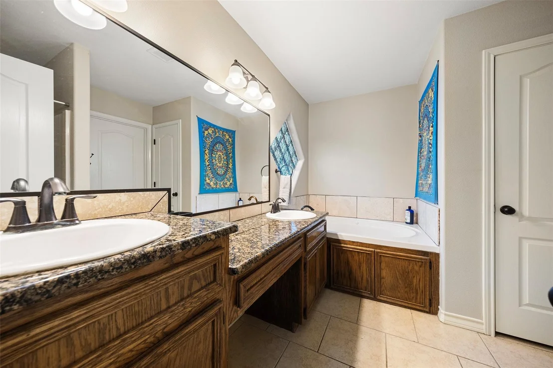 Photo of 13917 Lighthouse Dr Drive