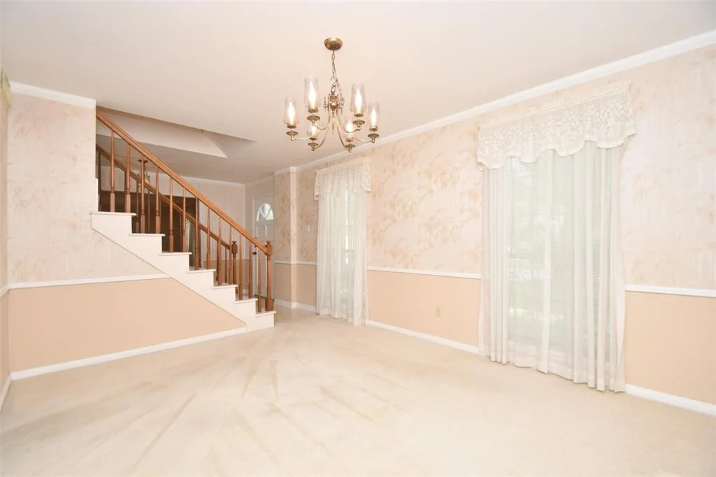 Photo of 14626 Carolcrest Drive
