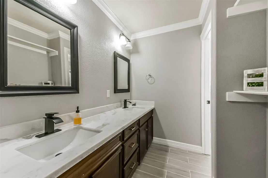 Photo of 510 Post Oak Drive