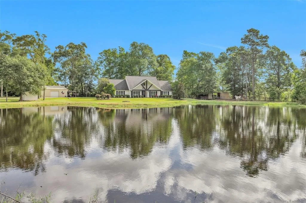 Photo of 10810 Farrell Road