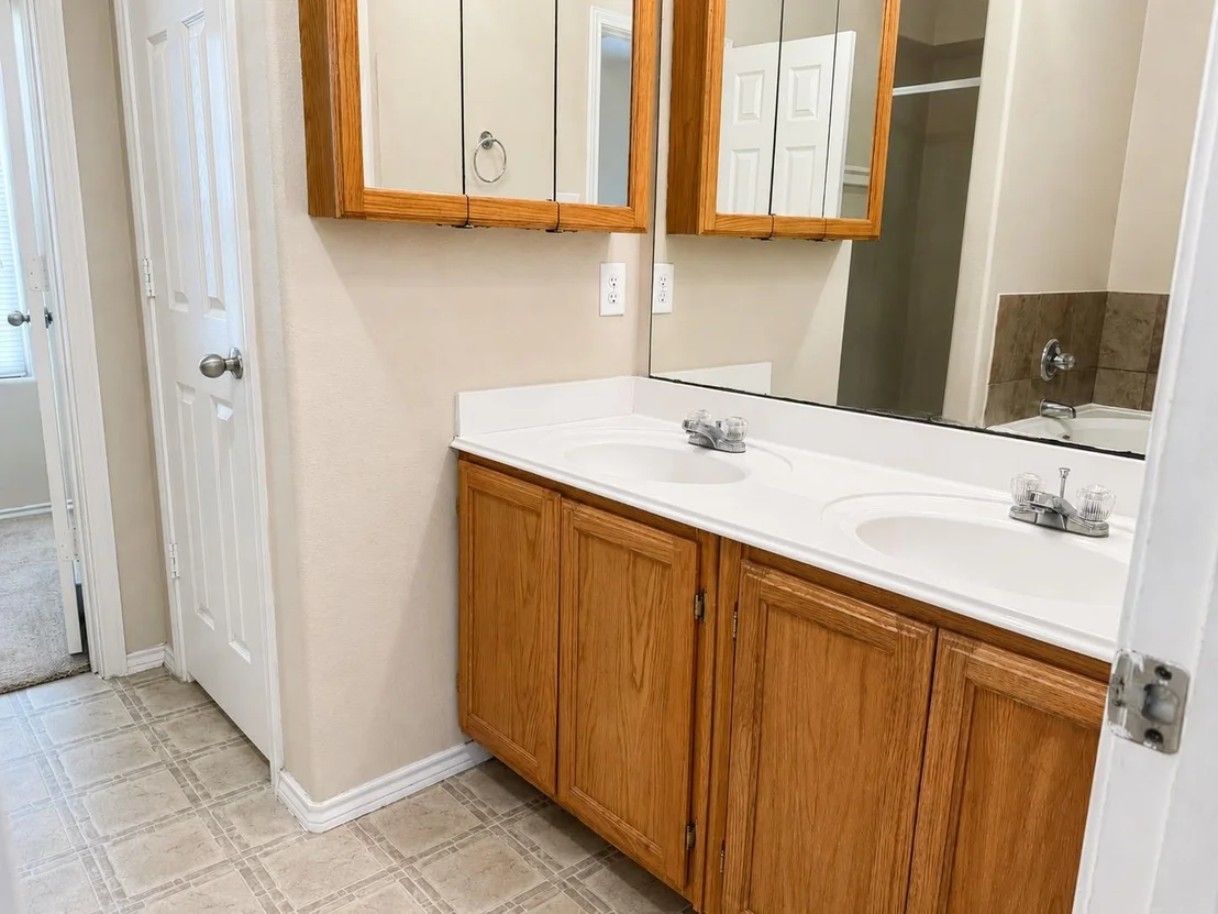 Photo of 422 Mystic Glen Loop
