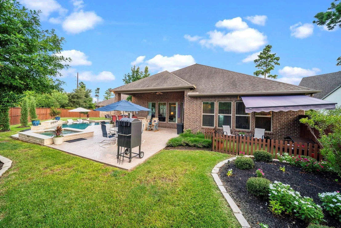Photo of 30 Madrone Terrace Place